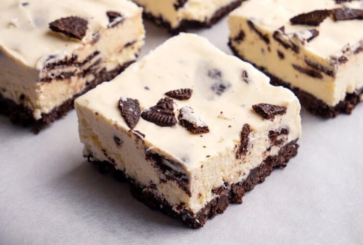 Delicious No-Bake Oreo Cheesecake Bars Recipe