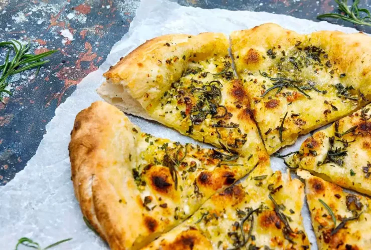 Garlic Bread Pizza Recipe