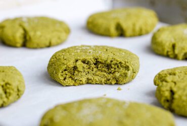 Gluten Free Matcha Cookie Crumble