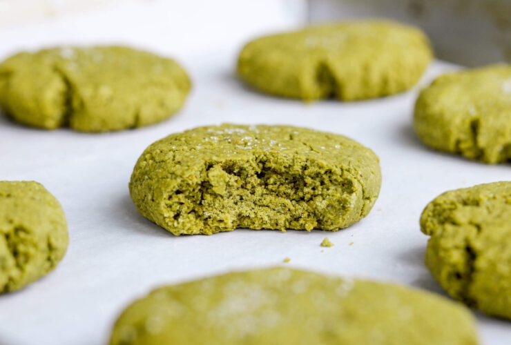 Gluten Free Matcha Cookie Crumble